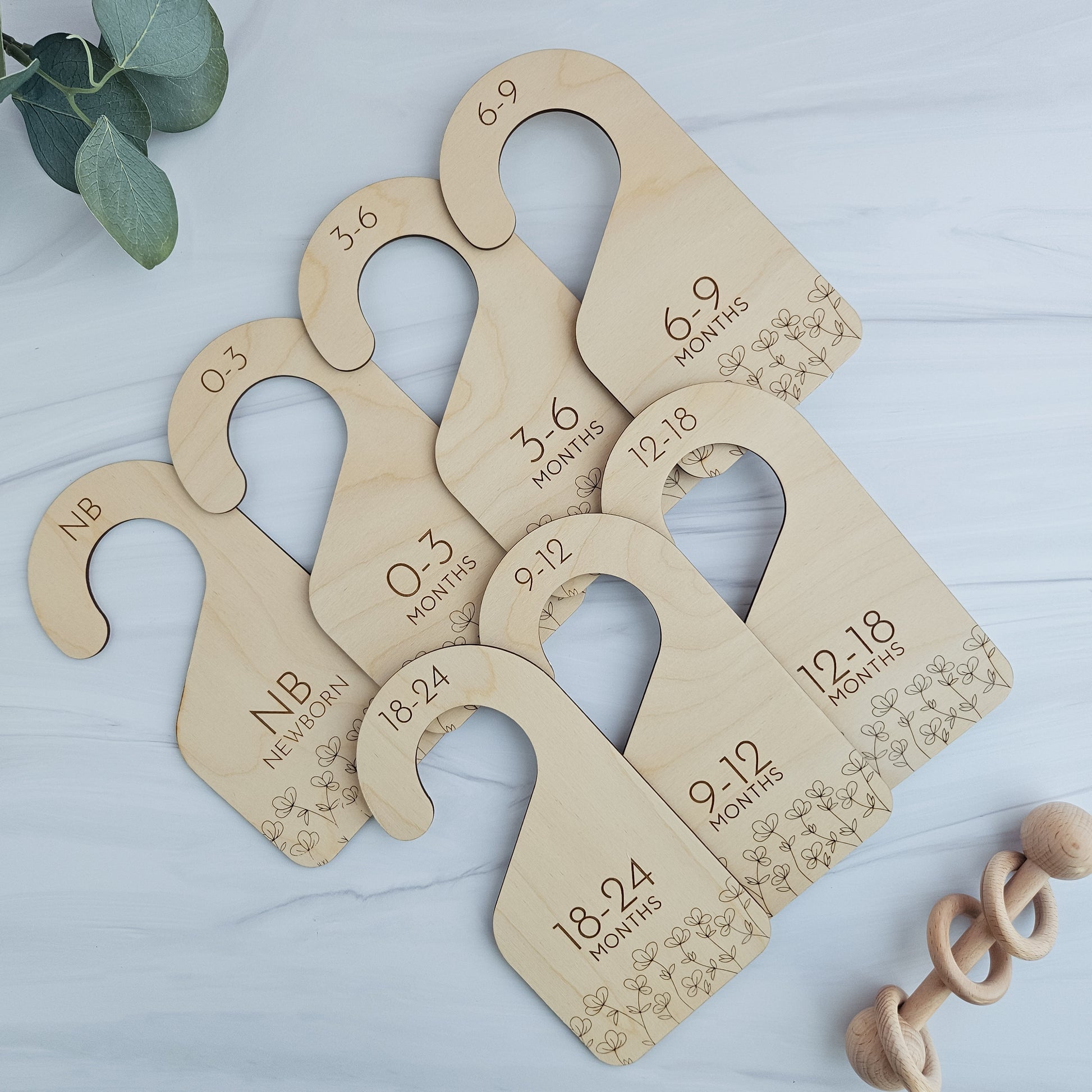 Nursery Closet Dividers, Baby Clothes Dividers, Nursery Organizing, Wooden Baby Gifts, Floral Closet Dividers, Baby Shower Gift Ideas