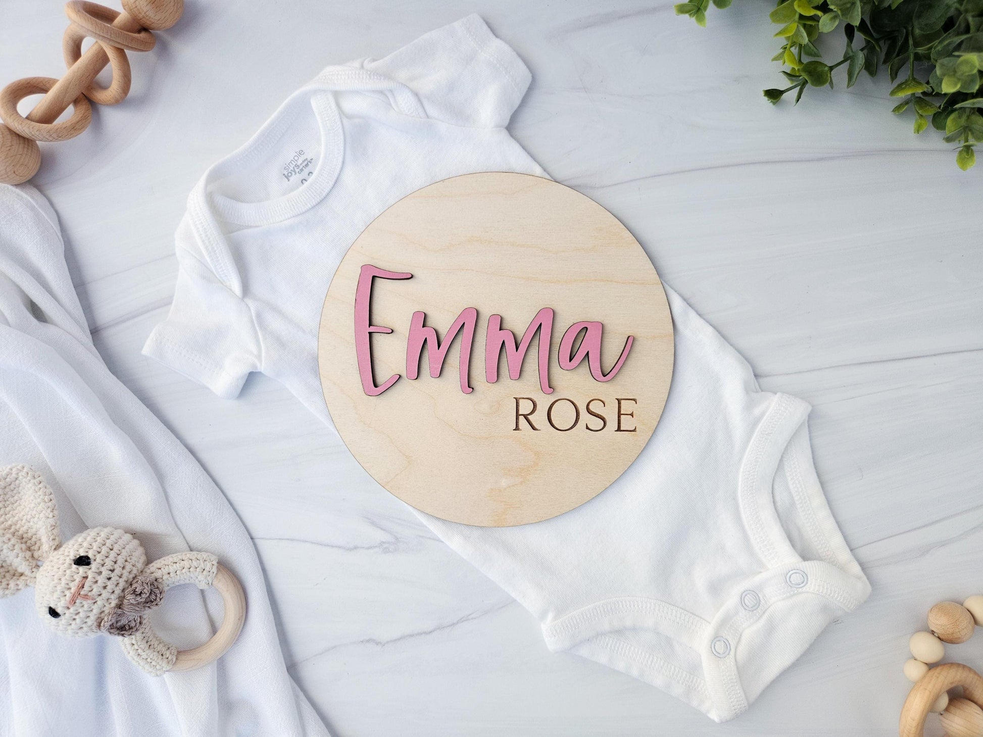 Wooden Birth Announcement Sign – Baby Name Reveal – Footprint Sign – Gift for Expecting Parents – Hospital Name Sign – Newborn Name Sign