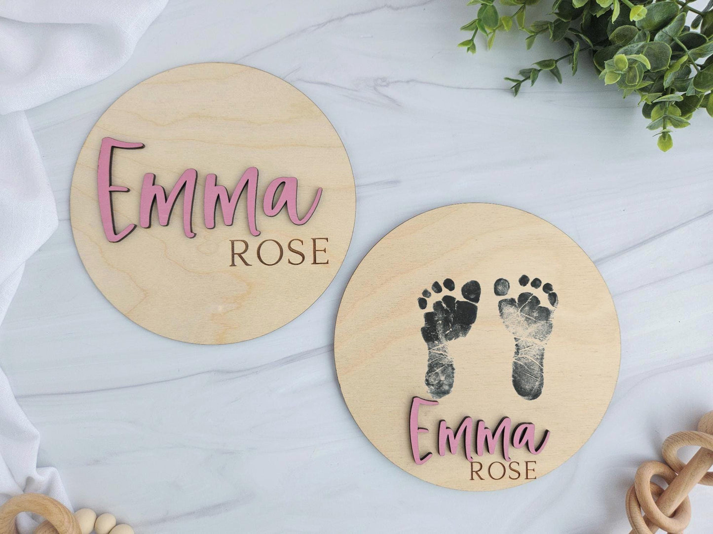 Wooden Birth Announcement Sign – Baby Name Reveal – Footprint Sign – Gift for Expecting Parents – Hospital Name Sign – Newborn Name Sign