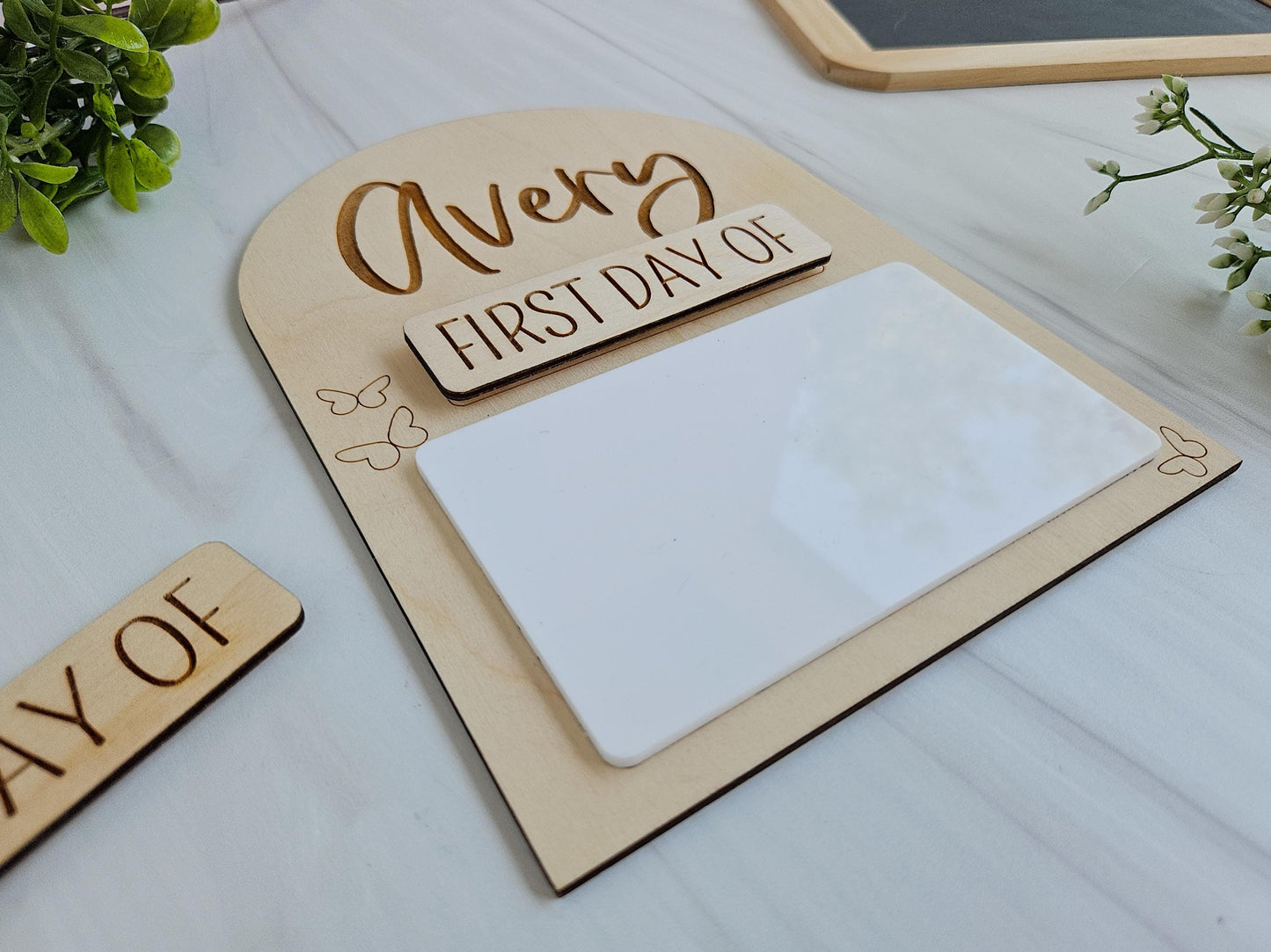 First Day of School Sign – Last Day of School Sign – Reusable Back to School Photo Prop – Dry Erase School Sign – Personalized First Day