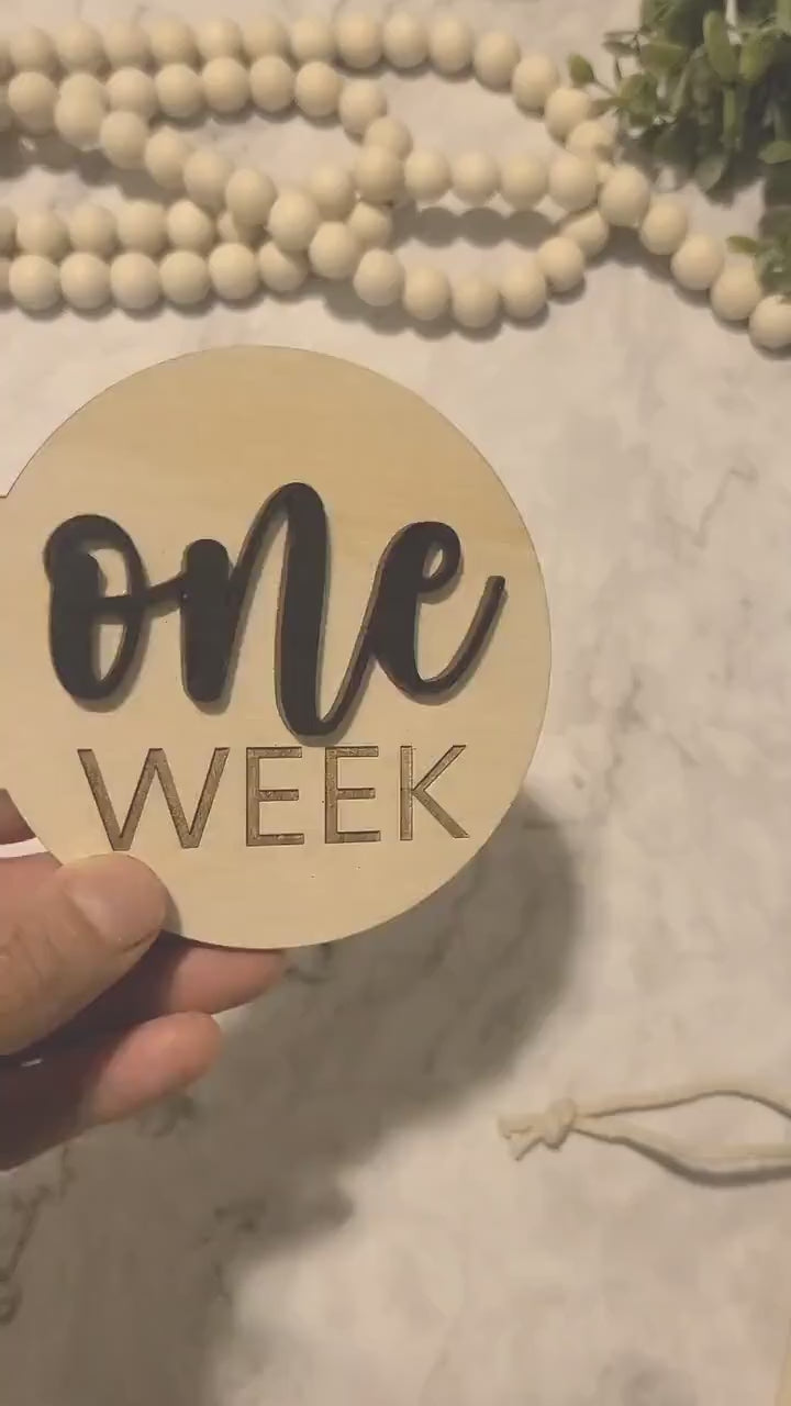 Weekly Milestone Discs, Baby Milestones Markers for Baby Photography, Baby Shower Gift for New Mom, Weekly Milestone Cards